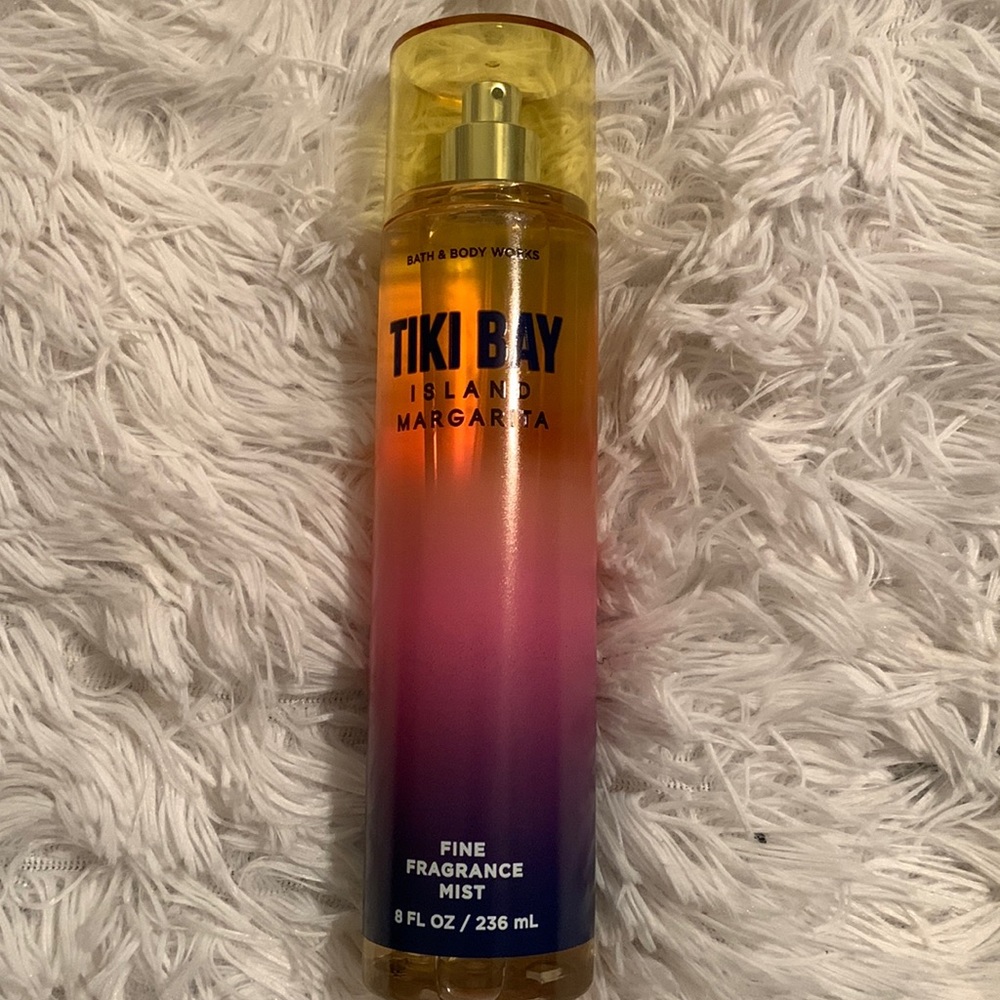 ✨NEW✨✨✨ TIKI BAY ISLAND MARGARITA BATH & BODYWORKS SPRAY✨